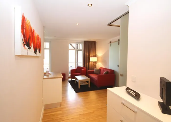 Loewenstein Apartment *